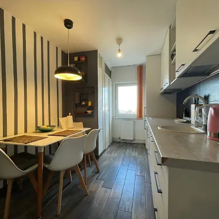 G33 Pad Apartment