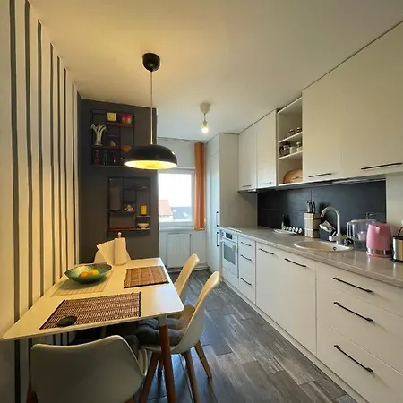 Apartment G33 Pad